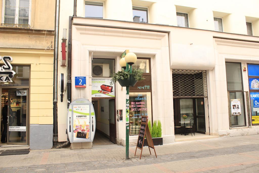 Pokoje Na Chmielnej 2 Hostel Warsaw Exterior photo